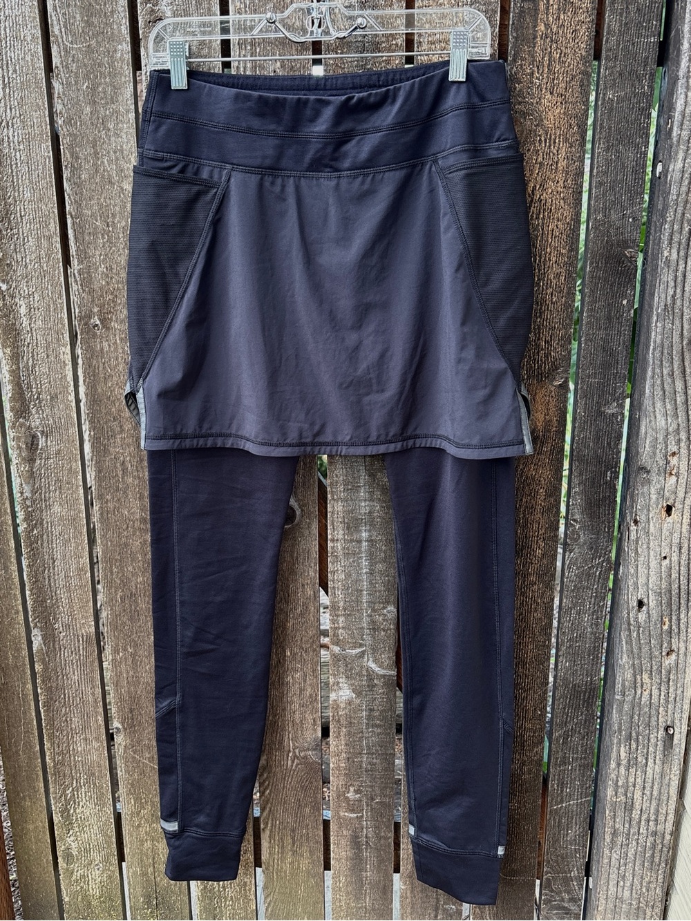 Athleta Powder Peak 2 in 1 Fleece Lined Skirted Tights NWOT In Black Sz M Tall